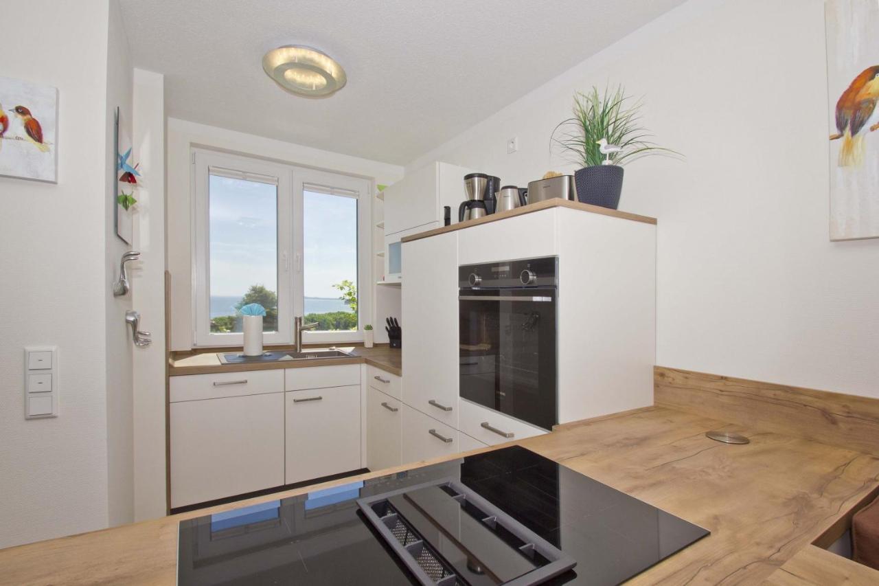 Mit Meerblick Und Terrasse, Gratis Nutzung Vom Ahoi Erlebnisbad Und Sauna In Sellin - Meeresblick Fewo 68 Goehren  Exterior photo